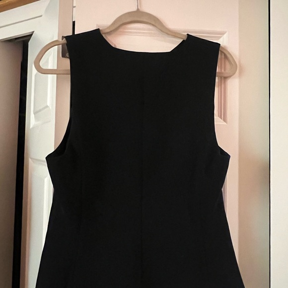 Aritzia Regal Vest - Picture 3 of 4
